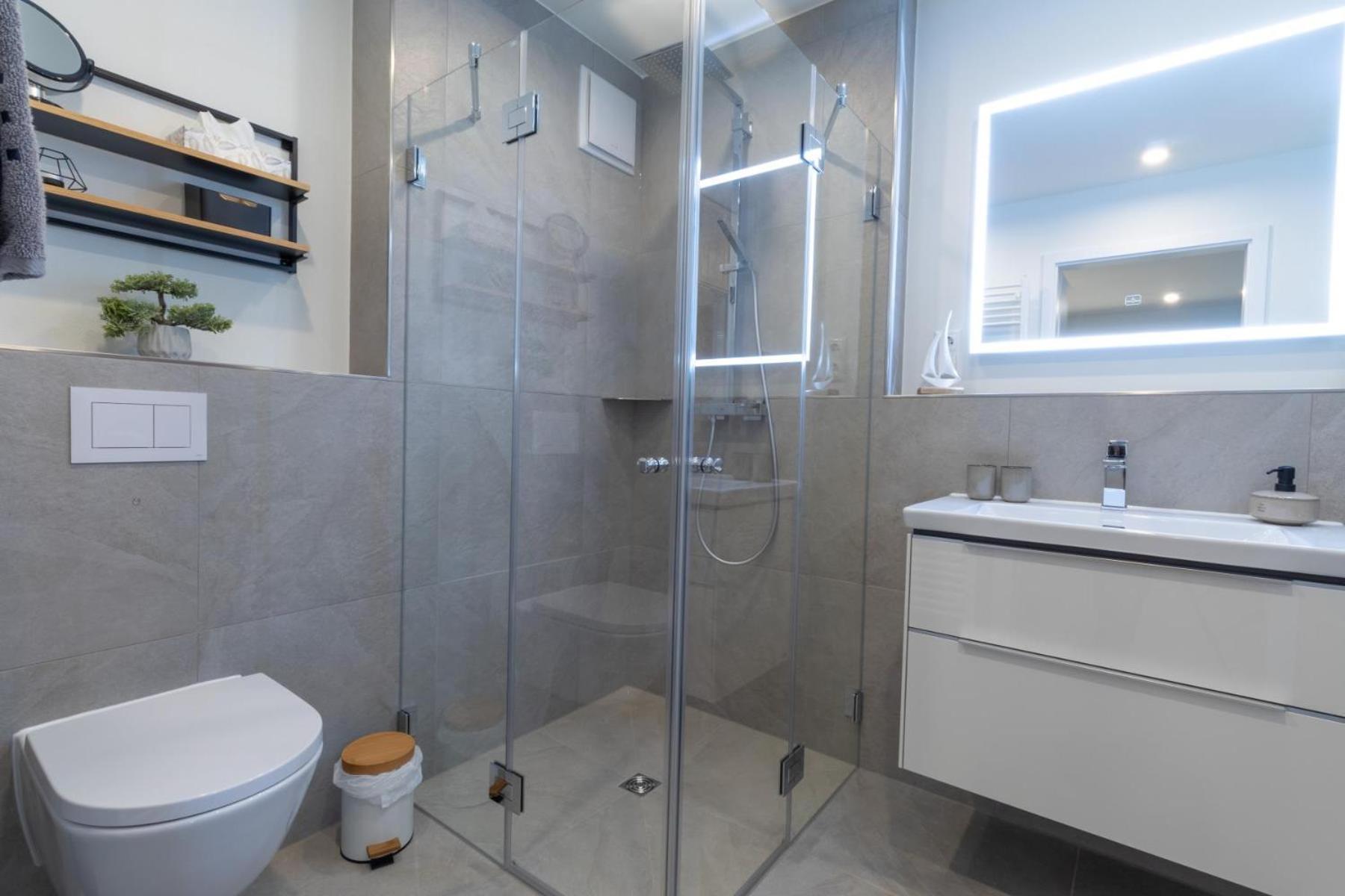Dorumer Sielhuus 20 Mit Sauna Und Balkon Exterior photo